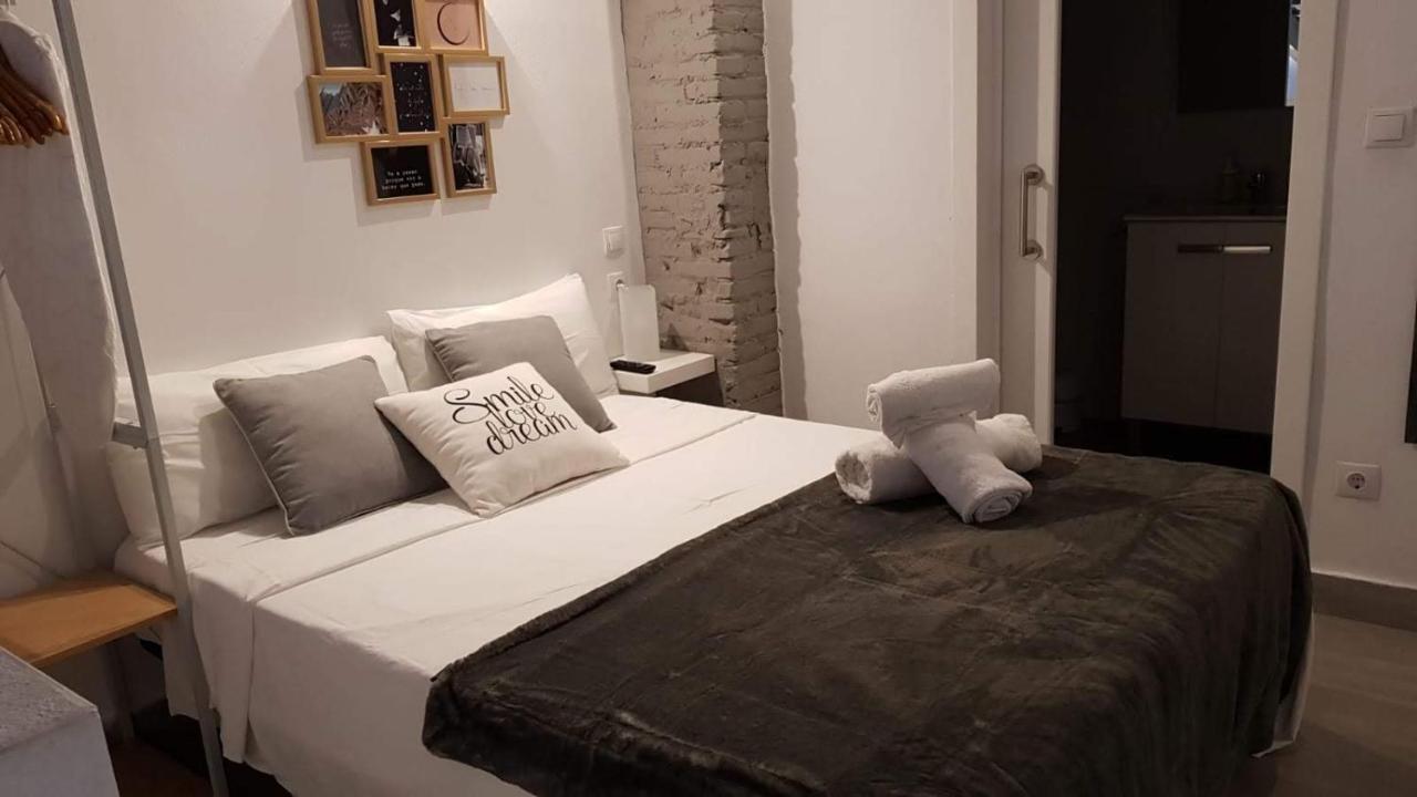Cozy Rooms Valencia Ngoại thất bức ảnh